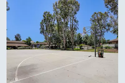 1236 Landsburn Circle, Westlake Village, CA 91361 - Photo 19