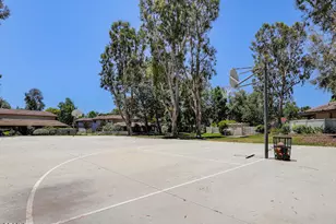 1236 Landsburn Cir, Westlake Village, CA 91361 - Photo 19