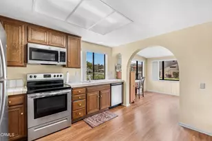 34137 Village 34, Camarillo, CA 93012 - Photo 21