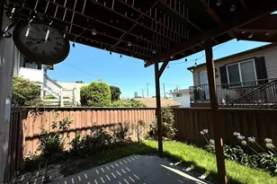 916 Poli St, Ventura, CA 93001 - Photo 11