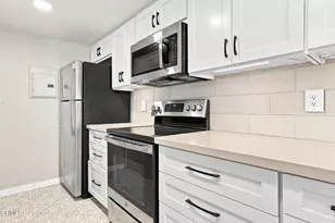 2570 Rudder Ave, Port Hueneme, CA 93041 - Photo 7