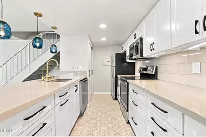 2570 Rudder Avenue, Port Hueneme, CA 93041 - Photo 5