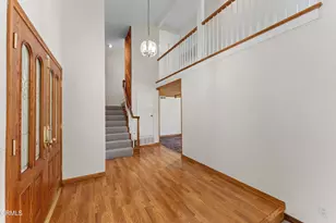 5828 Sunny Vista Ave, Oak Park, CA 91377 - Photo 7