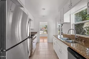 302 Douglas Ave, Oxnard, CA 93030 - Photo 11