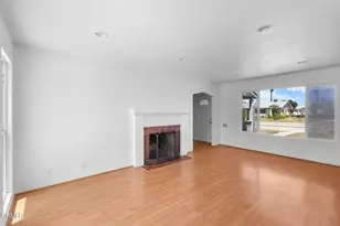 302 Douglas Ave, Oxnard, CA 93030 - Photo 5