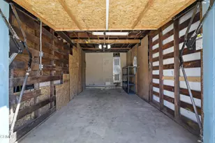 11538 Eucalyptus Ave, Hawthorne, CA 90250 - Photo 37