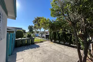 11538 Eucalyptus Ave, Hawthorne, CA 90250 - Photo 29