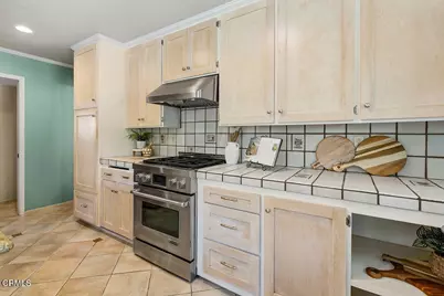 567 Avocado Place, Camarillo, CA 93010 - Photo 11