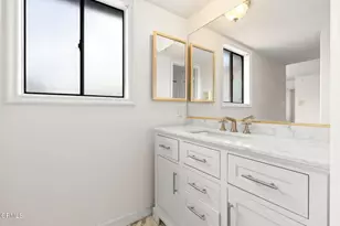 2454 Manzanita Dr, Oxnard, CA 93033 - Photo 27