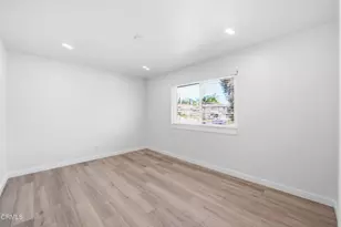 1173 Chalmette Ave, Ventura, CA 93003 - Photo 17