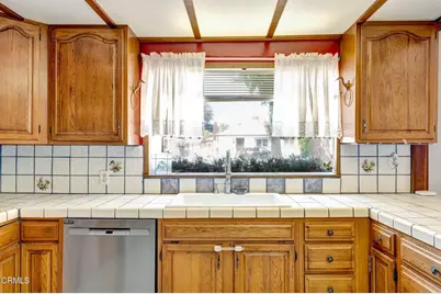 14646 Leadwell Street, Van Nuys, CA 91405 - Photo 9