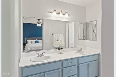 27072 Victoria Lane #126, Valencia, CA 91355 - Photo 11
