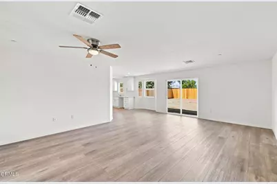 609 Lawford Street, Shafter, CA 93263 - Photo 5