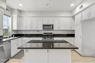 3141 N Oxnard Boulevard, Oxnard, CA 93036 - Photo 17