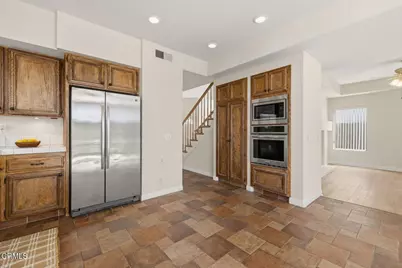 7826 Barstow Street, Ventura, CA 93004 - Photo 11