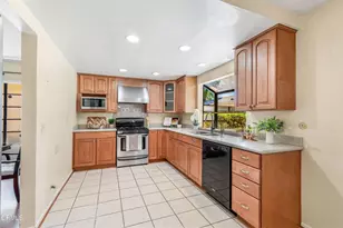 20150 Stagg St, Winnetka, CA 91306 - Photo 11