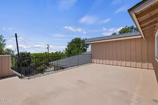 320 Valley Vista Dr, Camarillo, CA 93010 - Photo 43