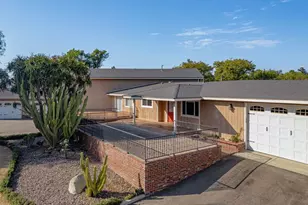 320 Valley Vista Dr, Camarillo, CA 93010 - Photo 57