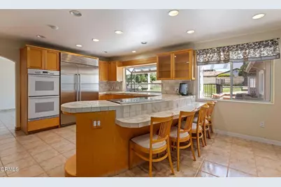 320 Valley Vista Drive, Camarillo, CA 93010 - Photo 17