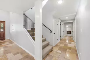 210 Crestview Ave, Camarillo, CA 93010 - Photo 45