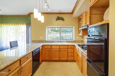 1600 Devonshire Drive, Oxnard, CA 93030 - Photo 11