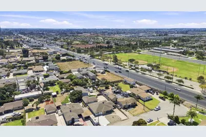 105 Walnut Drive, Oxnard, CA 93036 - Photo 11