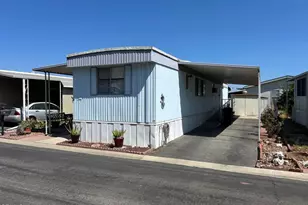 93 Pansy Pl, Ventura, CA 93004 - Photo 3
