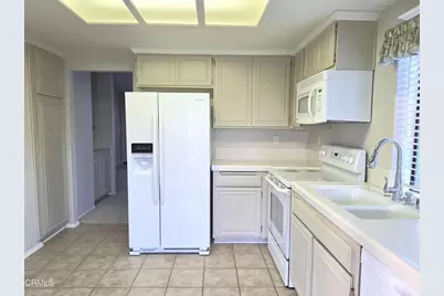 20209 Village 20, Camarillo, CA 93012 - Photo 9