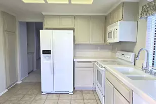 20209 Village 20, Camarillo, CA 93012 - Photo 9
