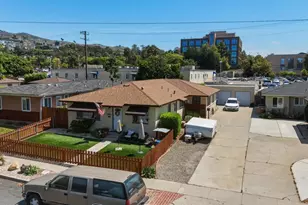 282 Estrella St, Ventura, CA 93003 - Photo 1