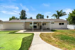 554 Dorena Dr, Newbury Park, CA 91320 - Photo 17