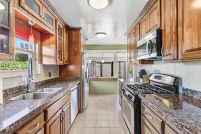 6220 Montalvo Drive, Ventura, CA 93003 - Photo 33