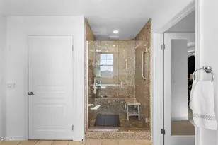 1560 Seabridge Ln, Oxnard, CA 93035 - Photo 19