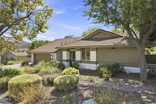 1747 Meander Dr, Simi Valley, CA 93065 - Photo 55