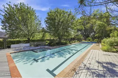 1747 Meander Drive, Simi Valley, CA 93065 - Photo 41