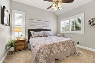 2123 Rambling Rose Dr, Camarillo, CA 93012 - Photo 37