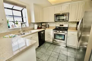 18109 Erik Ct, Canyon Country, CA 91387 - Photo 9