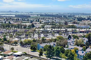 1078 Gilbert Ln, Ventura, CA 93003 - Photo 41