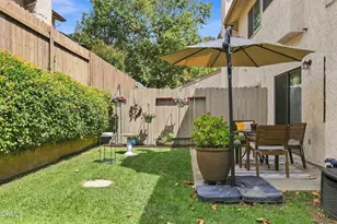 421 E Shoshone St, Ventura, CA 93001 - Photo 21