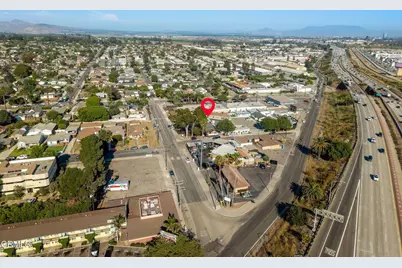 2422 Alameda Avenue, Ventura, CA 93003 - Photo 53