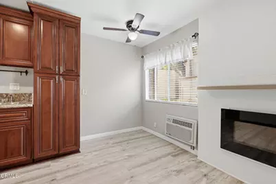 28947 E Thousand Oaks #121, Agoura Hills, CA 91301 - Photo 3