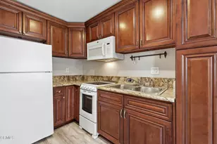 28947 E Thousand Oaks, Agoura Hills, CA 91301 - Photo 5