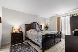 5565 Canoga Ave, Woodland Hills, CA 91367 - Photo 13