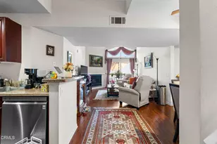 5565 Canoga Ave, Woodland Hills, CA 91367 - Photo 5