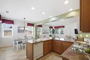 408 Village Commons Blvd, Camarillo, CA 93012 - Photo 3