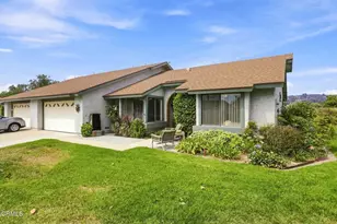 42062 Village 42, Camarillo, CA 93012 - Photo 3