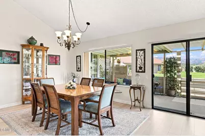 42062 Village 42, Camarillo, CA 93012 - Photo 9