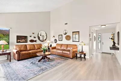 42062 Village 42, Camarillo, CA 93012 - Photo 5