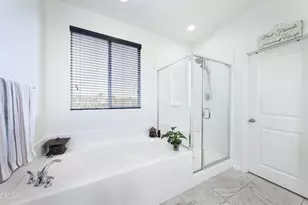 5902 Grizzly Peak Dr, Bakersfield, CA 93311 - Photo 17