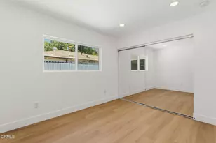 22016 Schoolcraft St, Los Angeles, CA 91303 - Photo 19